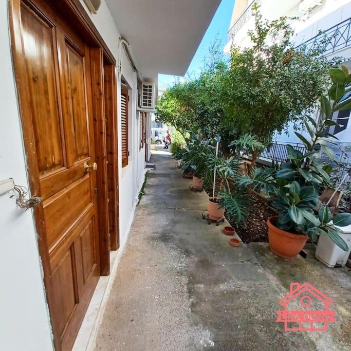 Like Home Διαμέρισμα Κοντά Στο Τει Και Στο Κέντρο Lamia Bagian luar foto
